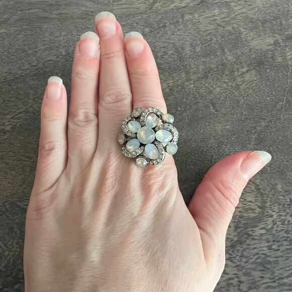 Irridescent rhinestone studded cluster adjustable silver tone cocktail ring - Picture 6 of 6